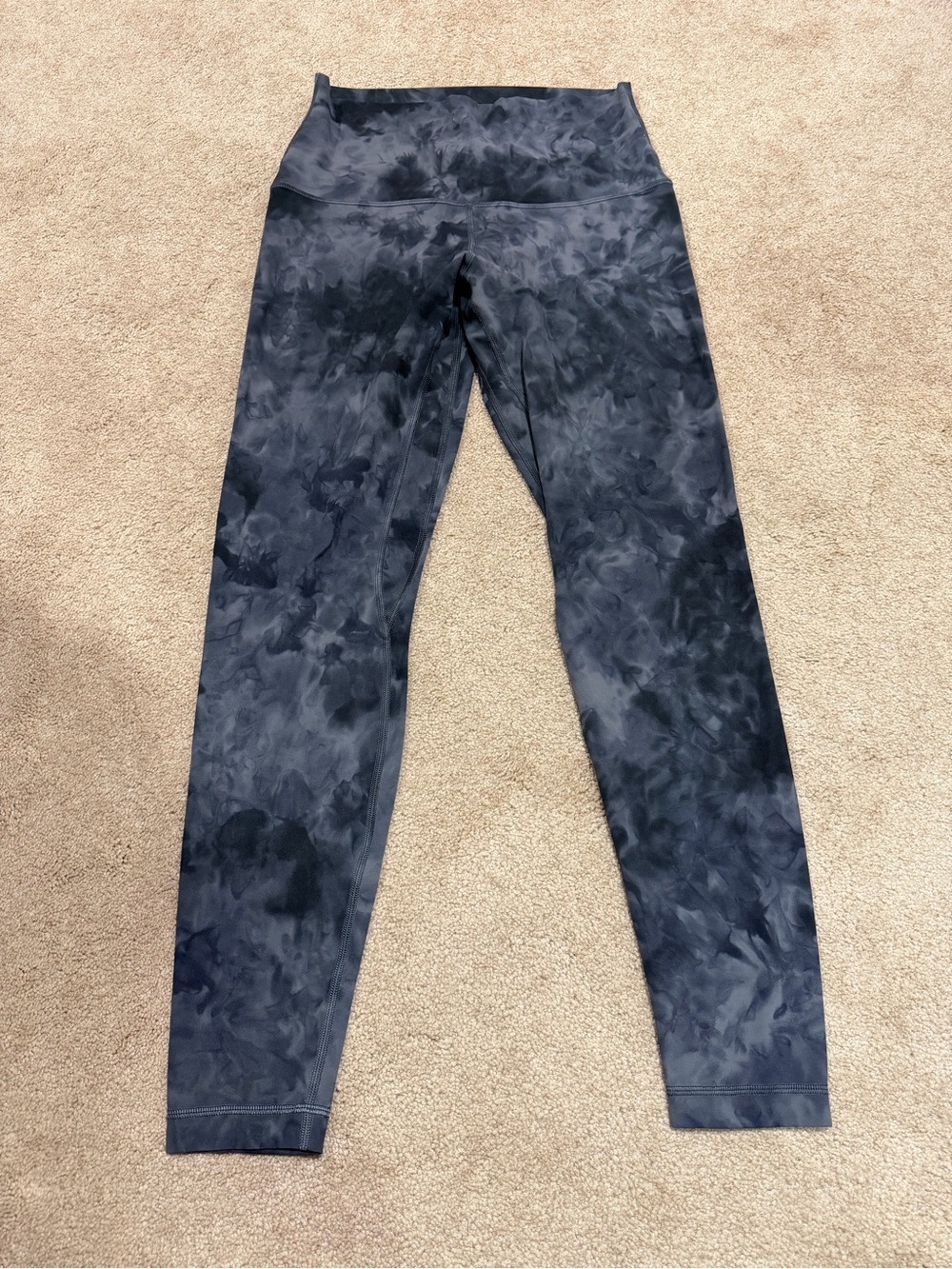 Lululemon Align Diamond Dye size 10